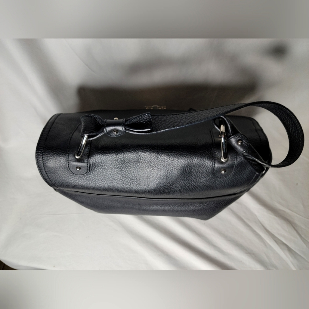 Salvatore Ferragamo Black ⚫️ Leather Bag - Picture 5 of 8